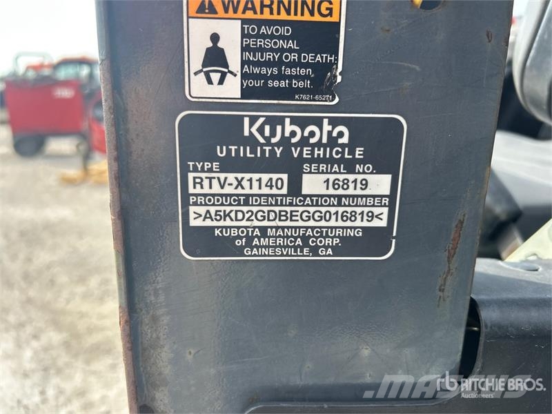 Kubota RTV-X1140 다목적 장비