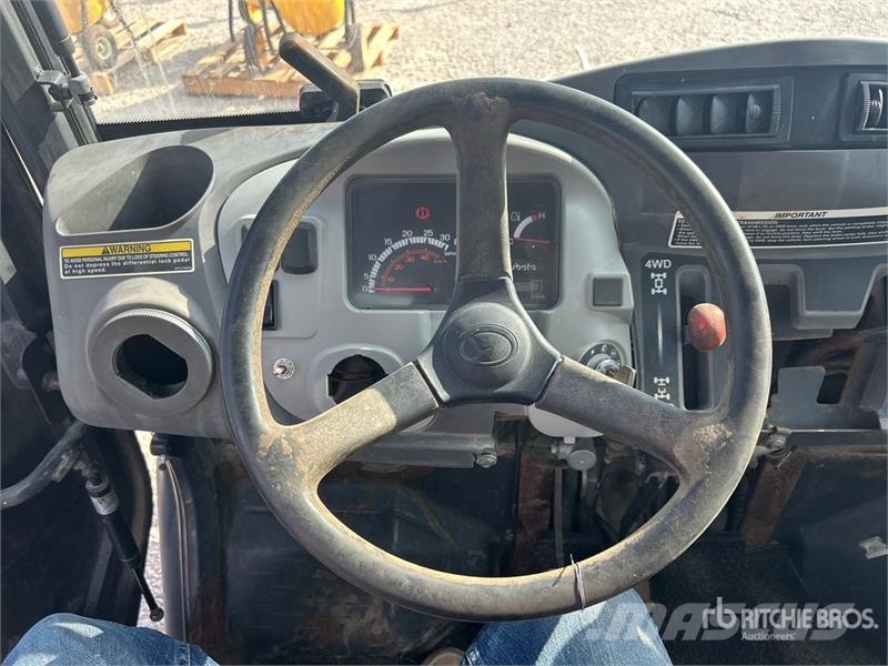 Kubota RTV1100 ماكينات منفعة عامة
