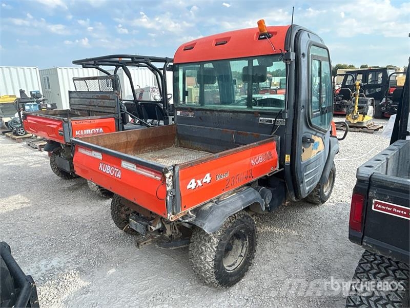 Kubota RTV1100 ماكينات منفعة عامة