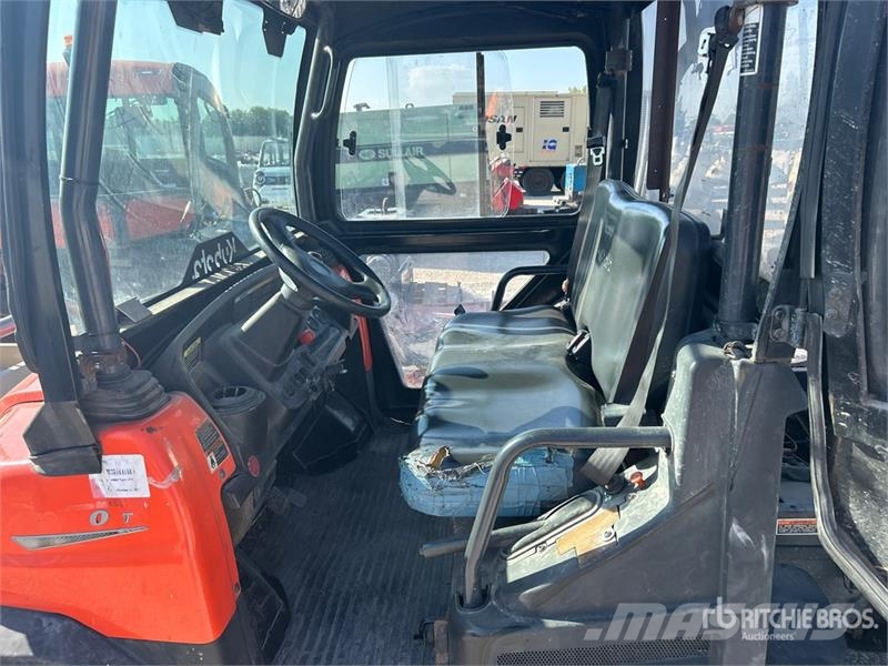 Kubota RTV900 Komunālās mašīnas