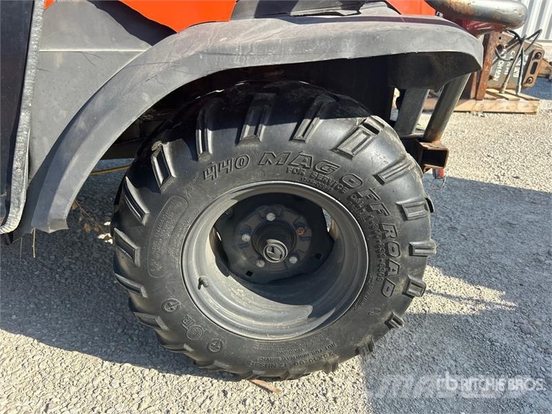 Kubota RTV900 Komunālās mašīnas