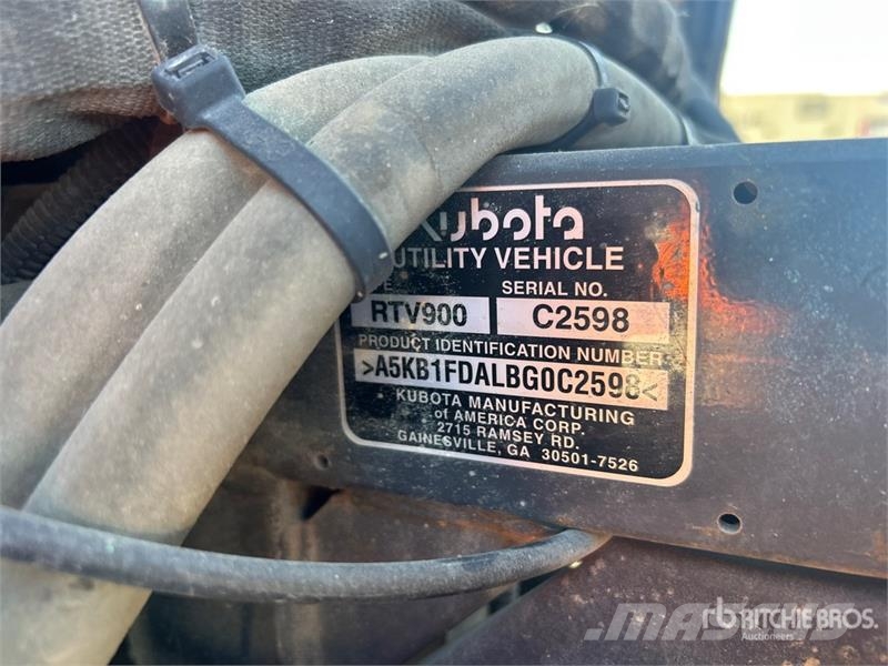 Kubota RTV900 Komunālās mašīnas