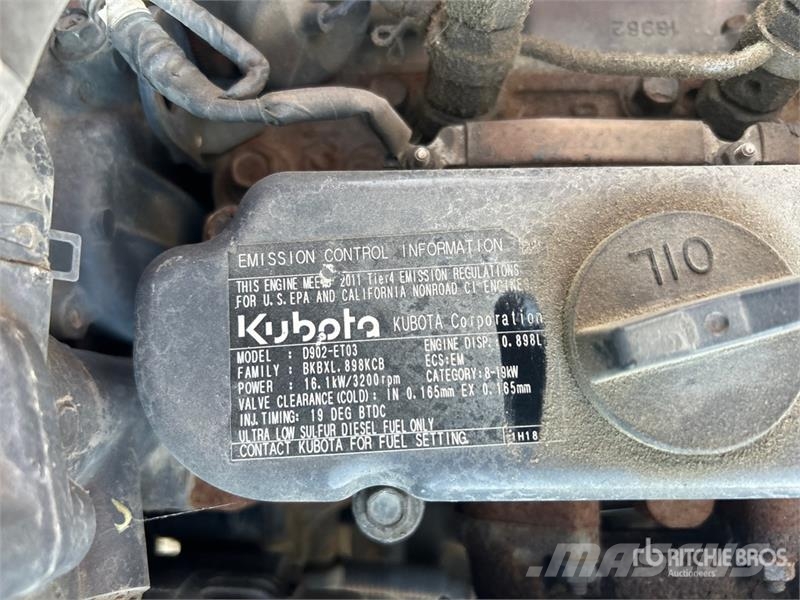 Kubota RTV900 Komunālās mašīnas
