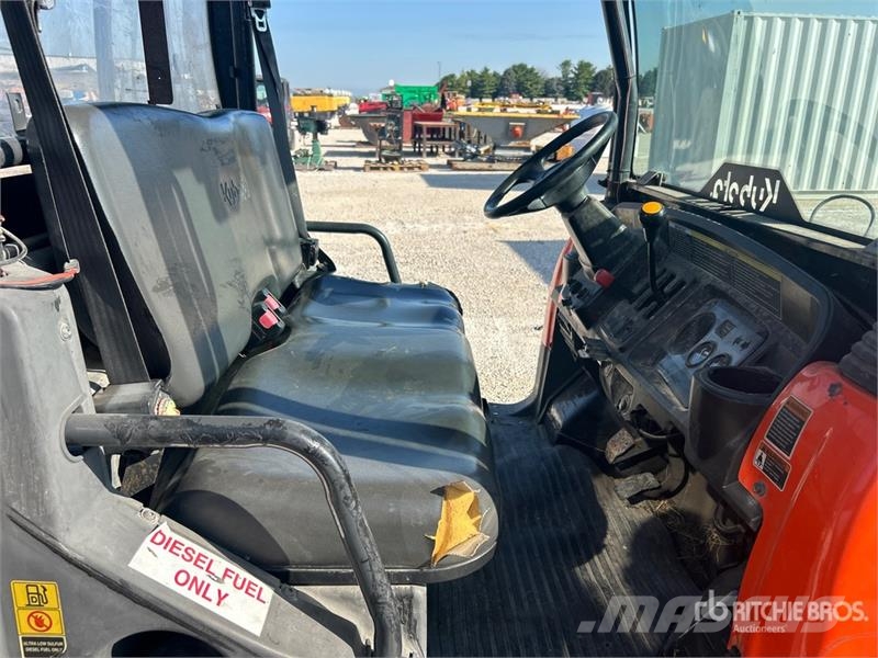 Kubota RTV900 Komunālās mašīnas