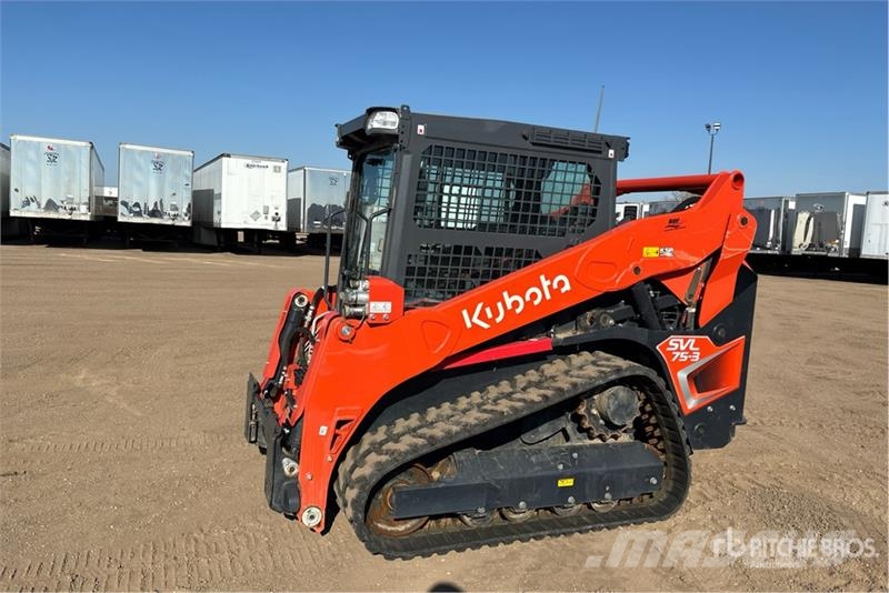 Kubota SVL75-3 Two-Speed High Flow Compact Track Loader Minicargadoras