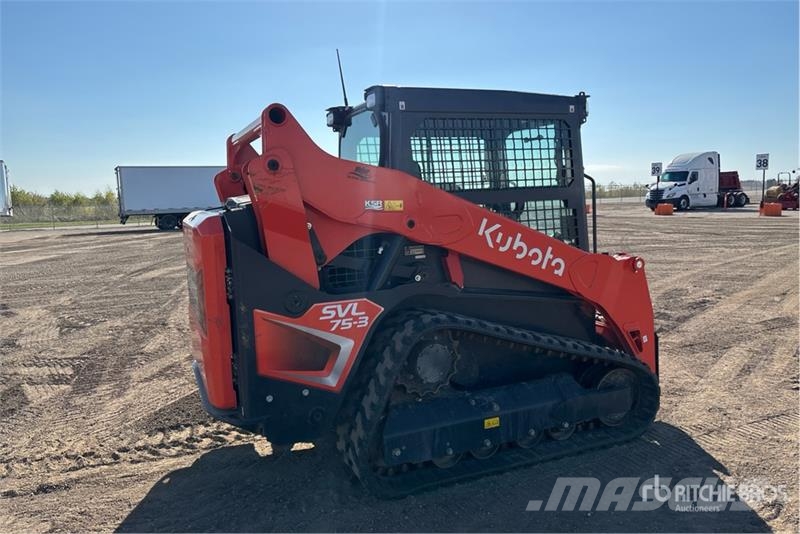 Kubota SVL75-3 Two-Speed High Flow Compact Track Loader Minicargadoras