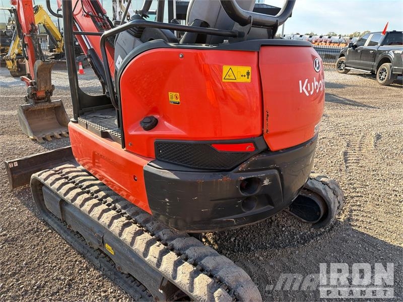 Kubota U35-4 Miniescavatori