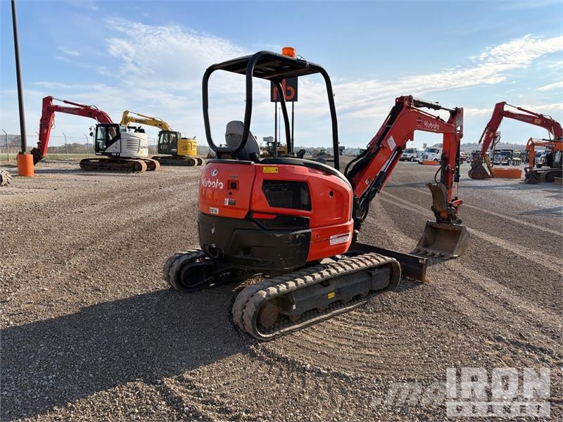 Kubota U35-4 Miniescavatori