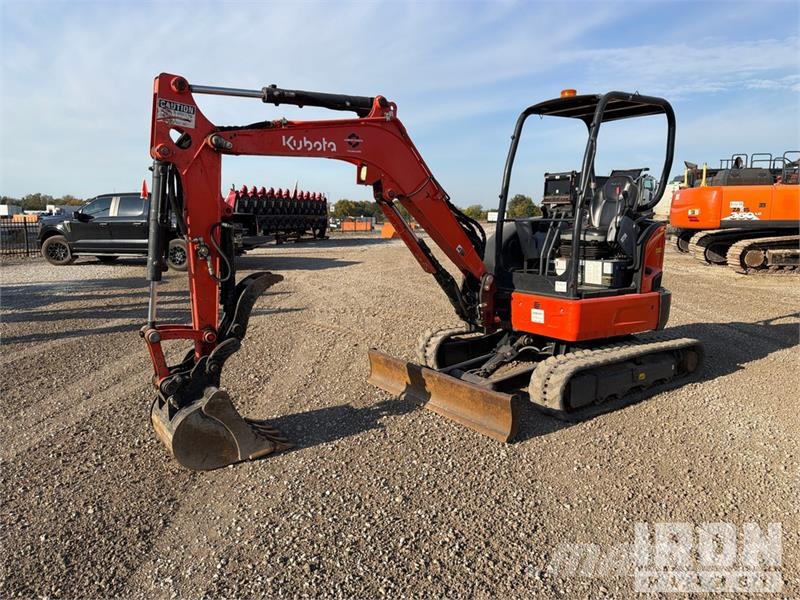 Kubota U35-4 Miniescavatori