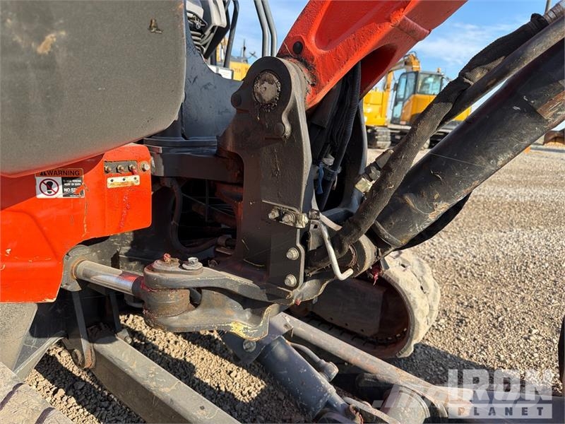 Kubota U35-4 Miniescavatori