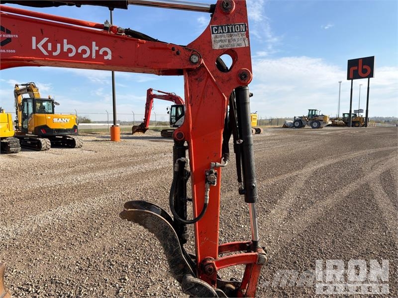 Kubota U35-4 Miniescavatori