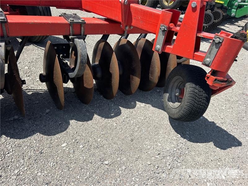 Kuhn Krause 8300 34 ft Offset Vertical Disc Gradas de discos