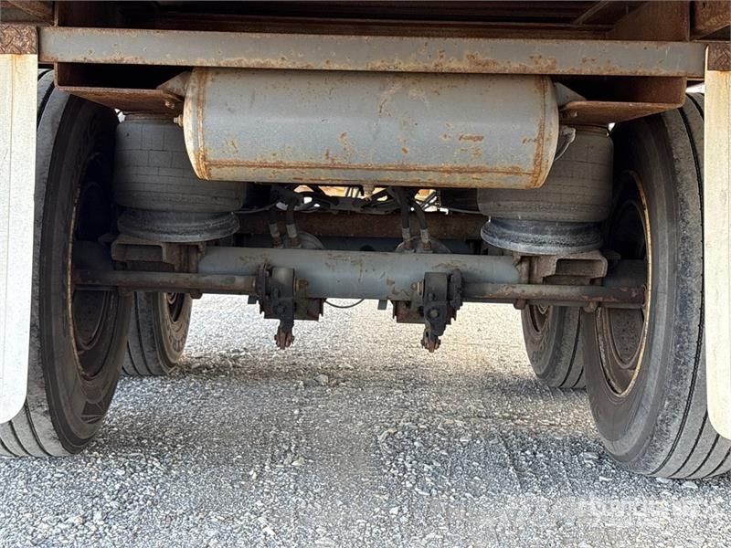  Kuzzy 53 ft x 102 in T/A Van Trailer Cajas de remolque