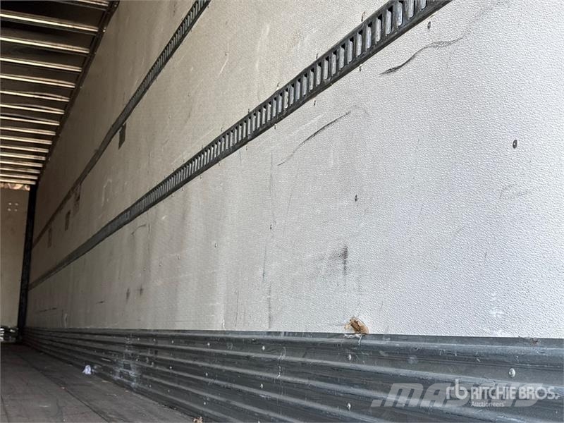  Kuzzy 53 ft x 102 in T/A Van Trailer Cajas de remolque