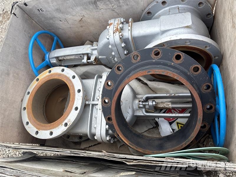 Large Industrial Pipe Valves and Fittings Gradbeništvo - drugo