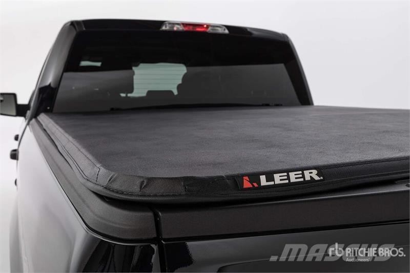  Leer Latitude Soft Folding Tonneau Cover with Trac معدات النقل - غير ذلك