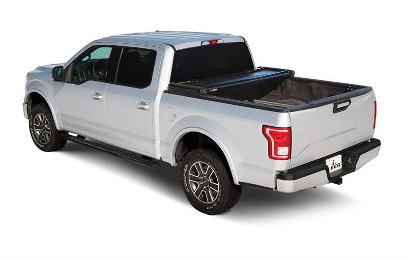 Leer Latitude Soft Folding Tonneau Cover with Trac Muut