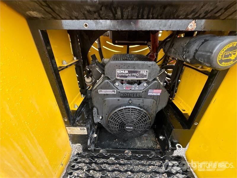 LHD 6000 Stand-On Crawler Concrete Buggy Priedai