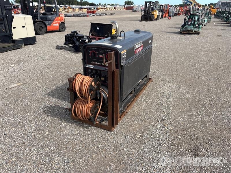 Lincoln Classic 300 HE 300 A Skid-Mounted Stick Engine Dri Aparati za zavarivanje