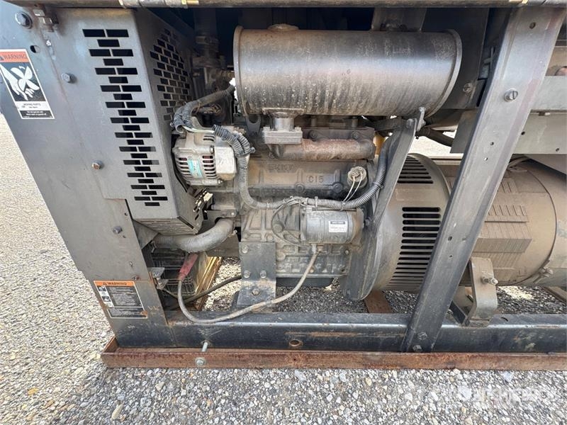 Lincoln Classic 300 HE 300 A Skid-Mounted Stick Engine Dri Aparati za zavarivanje