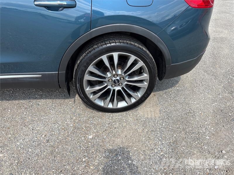 Lincoln MKX 汽車