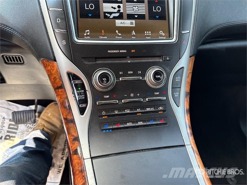 Lincoln MKX 汽車