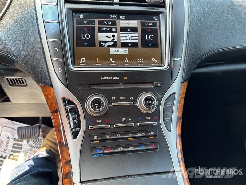 Lincoln MKX 汽車