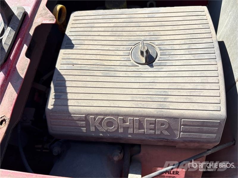Lincoln Ranger 330MPX 330 A 3-in-1 Engine Driven Welder Svářecí stroje