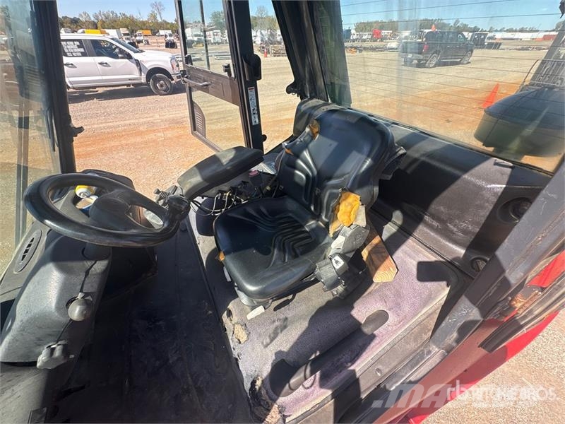Linde H80D 16000 lb Pneumatic Tire Forklift Viličarji - drugo