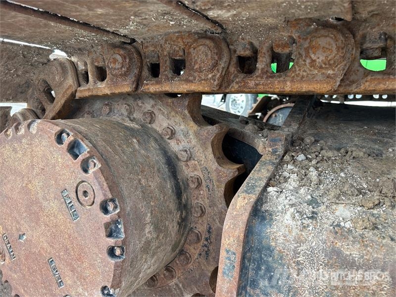 Link-Belt 210X4 Tracked Excavator (Inoperable) Escavatori cingolati