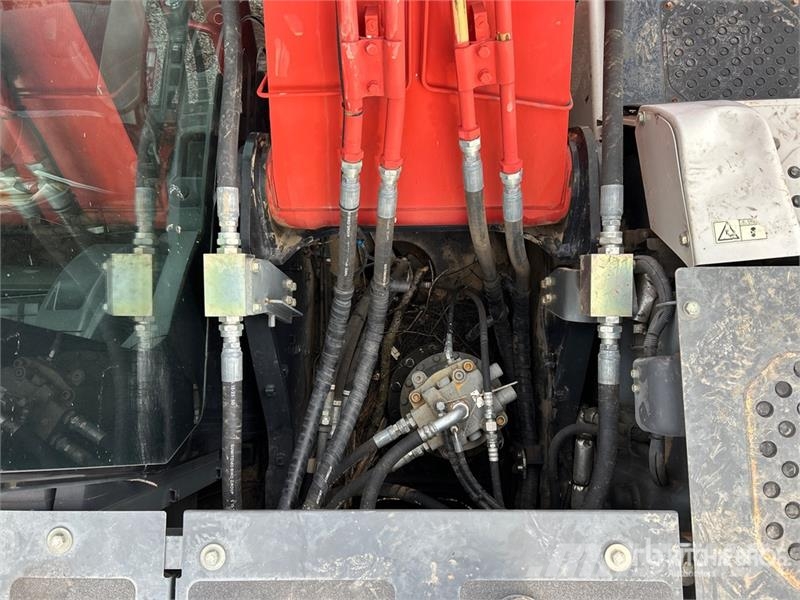 Link-Belt 210X4 Tracked Excavator (Inoperable) Escavatori cingolati