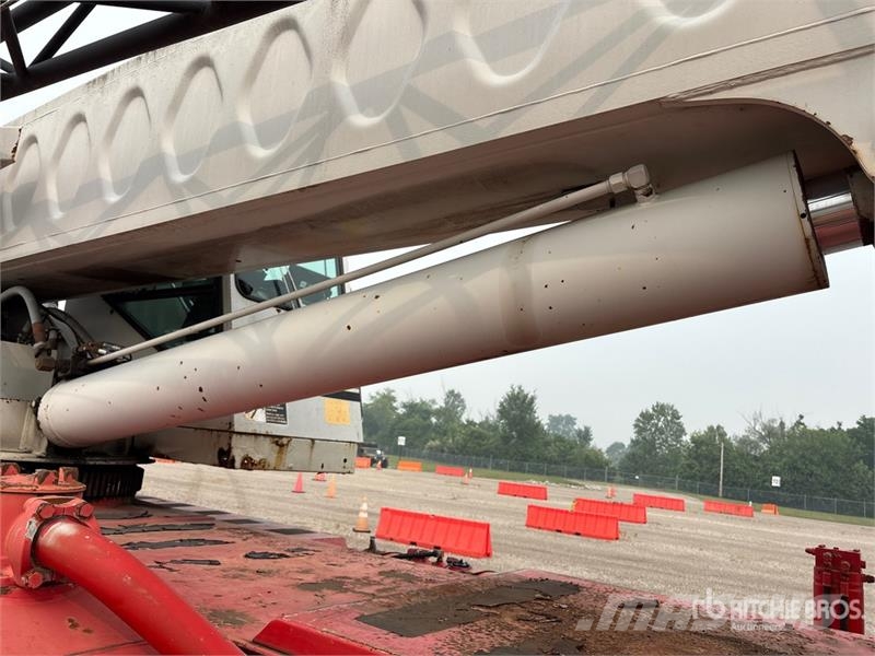 Link-Belt HTC830 30 ton 6x4 Hydraulic Truck Crane Pásové jeřáby