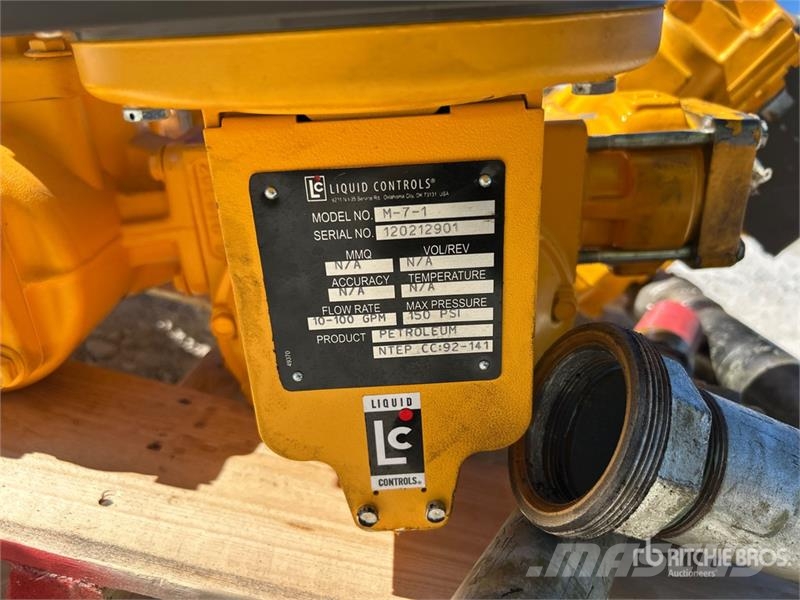  Liquid Controls M7 Oil Meter with Ticket Printer Andre komponenter