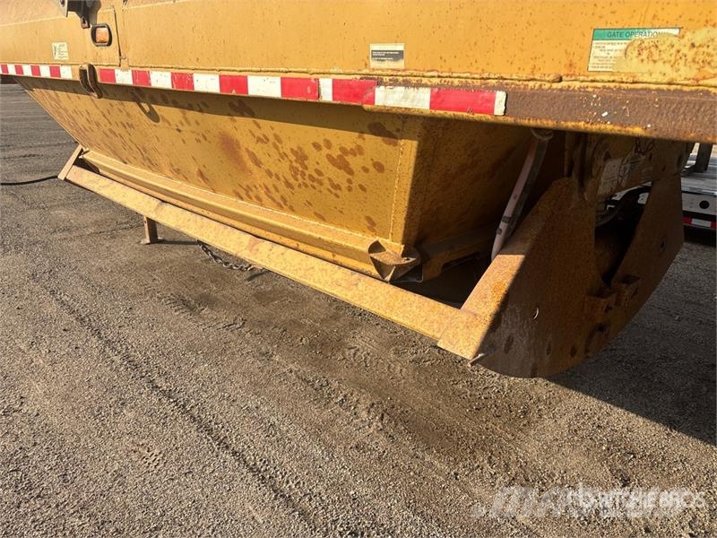 Load King 15 ft Tri/A Belly Dump Trailer ダンプトレーラー