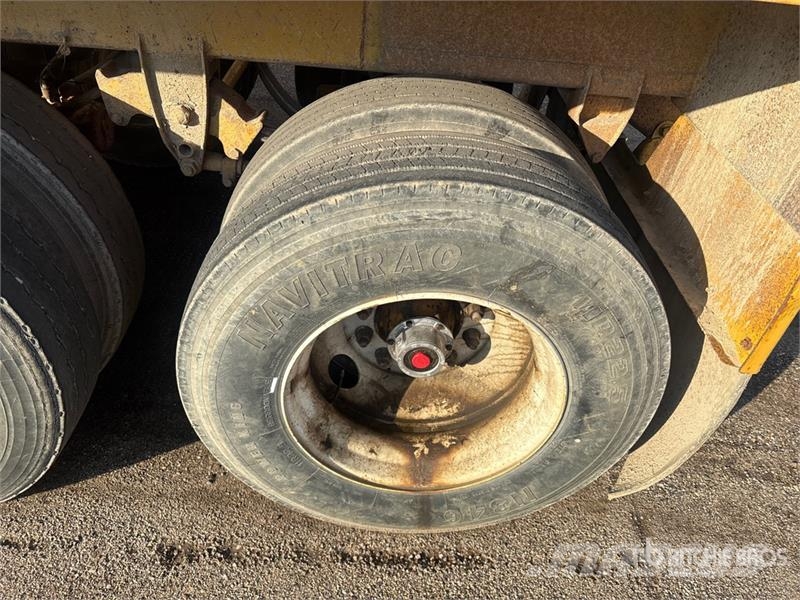 Load King 15 ft Tri/A Belly Dump Trailer ダンプトレーラー