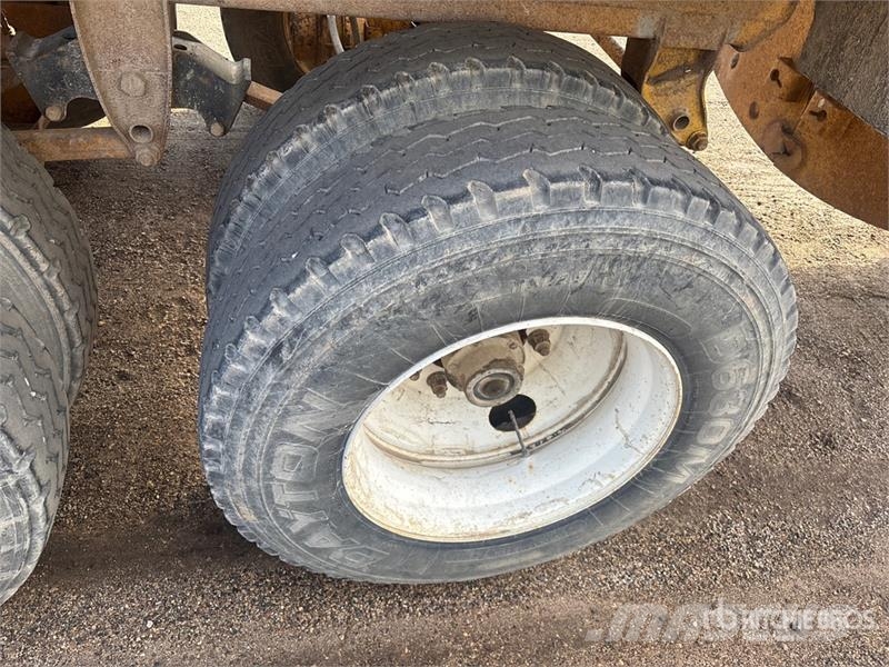 Load King 15 ft Tri/A Belly Dump Trailer ダンプトレーラー