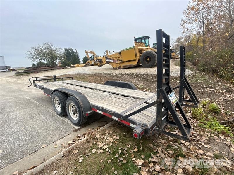 Load Trail 20 ft T/A Equipment Trailer Auto pārvadāšanas treileri