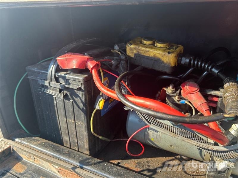 Load Trail 32 ft T/A Gooseneck Hydraulic Tail Trailer Niski utovarivači