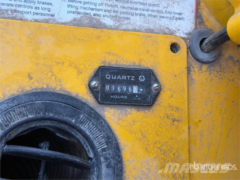 Loadlifter 842-H Telehandler Teleskoplader