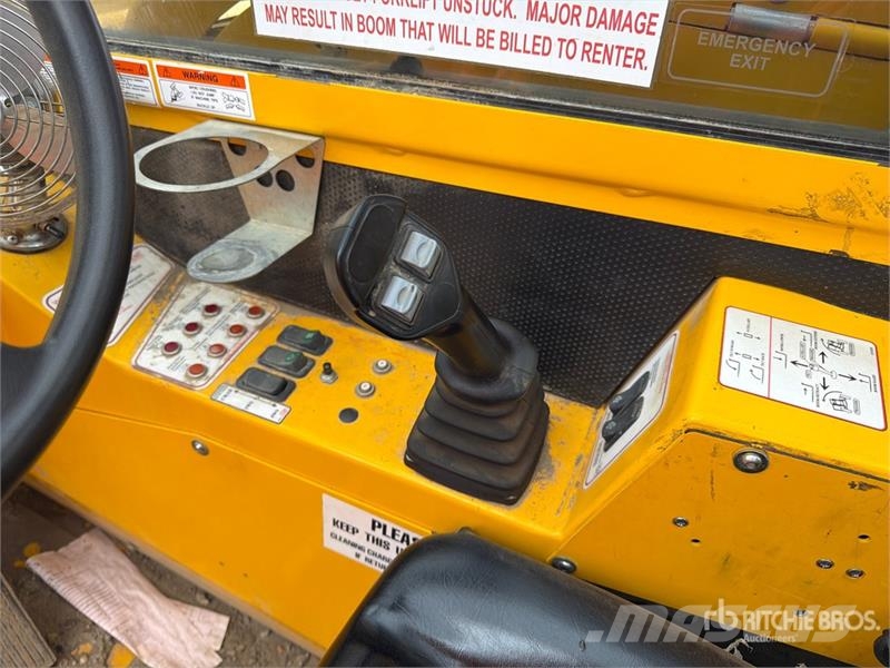 Loadlifter 842-H Telehandler Teleskoplader