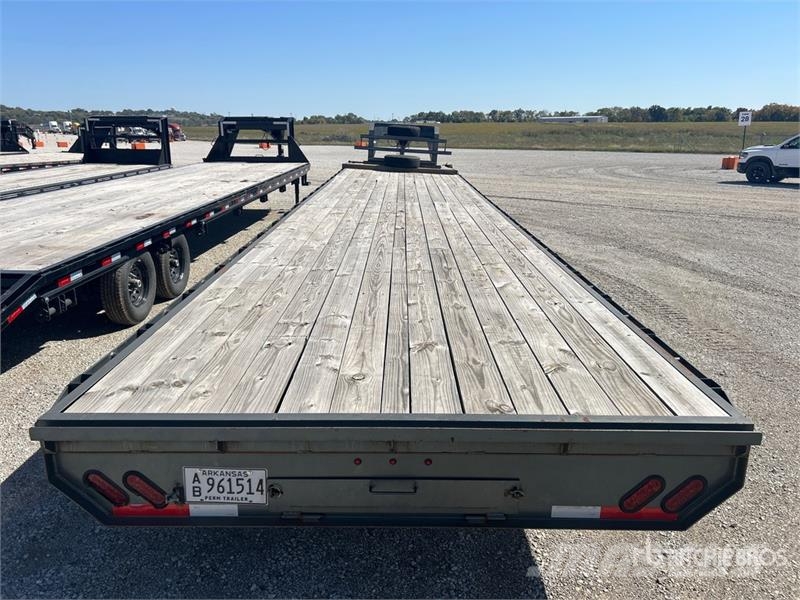 Lone Star 6450 lb 40 ft T/A Gooseneck Flatbed Trai Platformas/izkraušana no sāniem