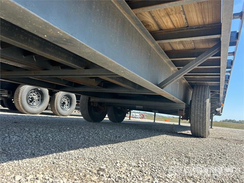 Lone Star 6450 lb 40 ft T/A Gooseneck Flatbed Trai Platformas/izkraušana no sāniem