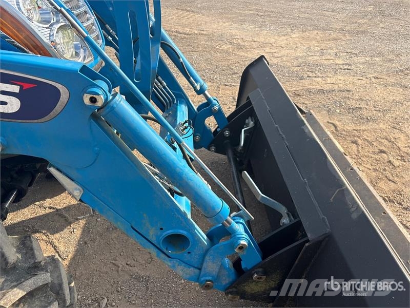 LS Mtron MT357C 4WD Utility Tractor Kompakttraktorer