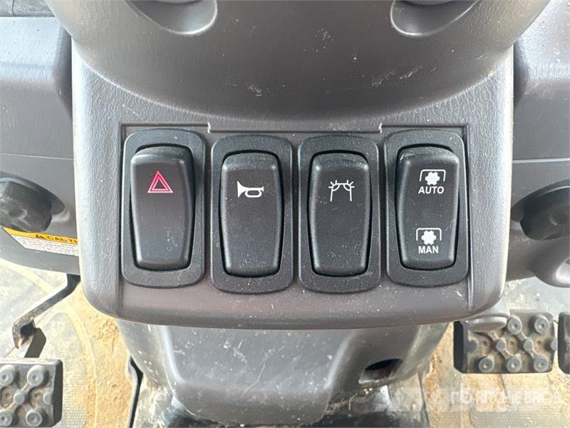 LS Mtron MT357C 4WD Utility Tractor Kompakttraktorer
