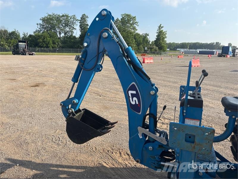 LS Mtron MT357C 4WD Utility Tractor Kompakttraktorer
