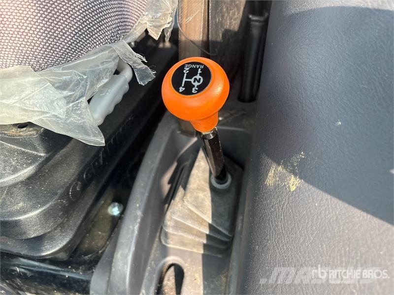 LS Mtron MT357C 4WD Utility Tractor Kompakttraktorer
