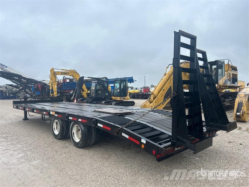 Lucon 22T232ALP 29 ft T/A Equipment Trailer Autotransport-Anhänger