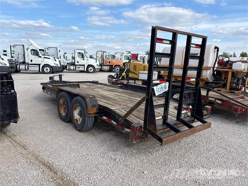 Lucon 8T152FCBW 22 ft T/A Equipment Trailer Oprijwagen
