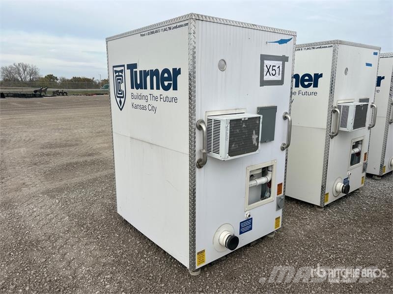  LuxLav H3 4 ft 11 in x 4 ft 1 in 1 Person Skid-Mou Outros componentes