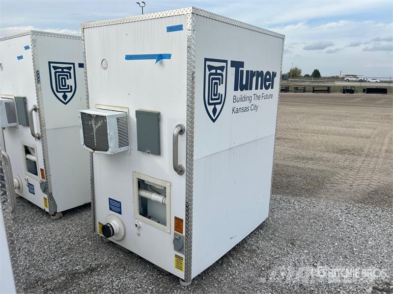 LuxLav H3 4 ft 11 in x 4 ft 1 in 1 Person Skid-Mou Outros componentes